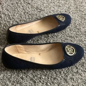 Liz Claiborne navy blue flats